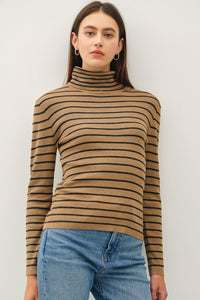 Classic Cut Stripe Turtleneck Barley