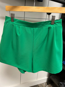 Dressy Pull on Shorts Green