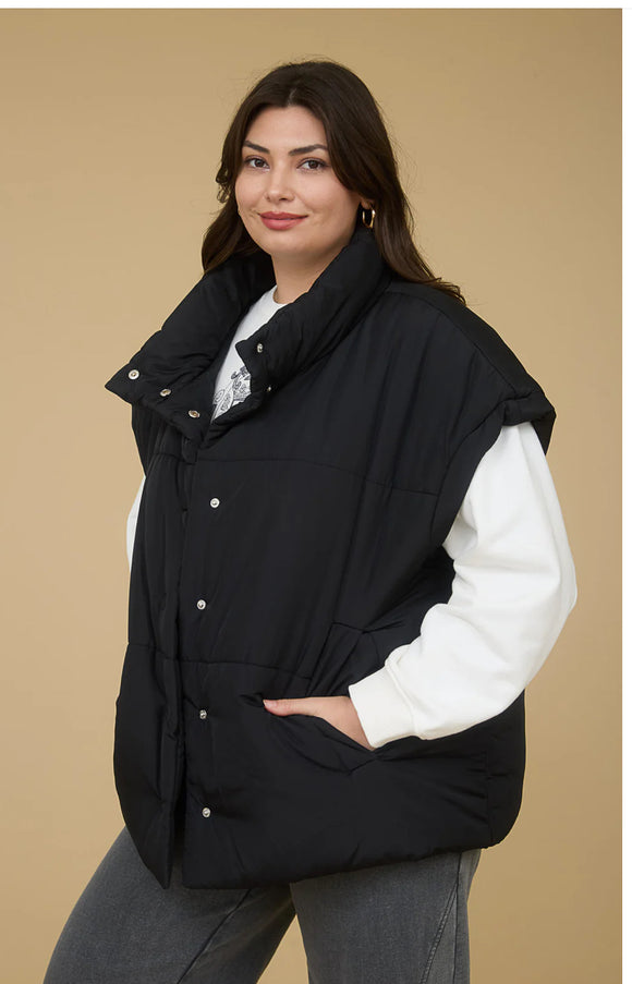 Plus Oversized Snap Vest Blk