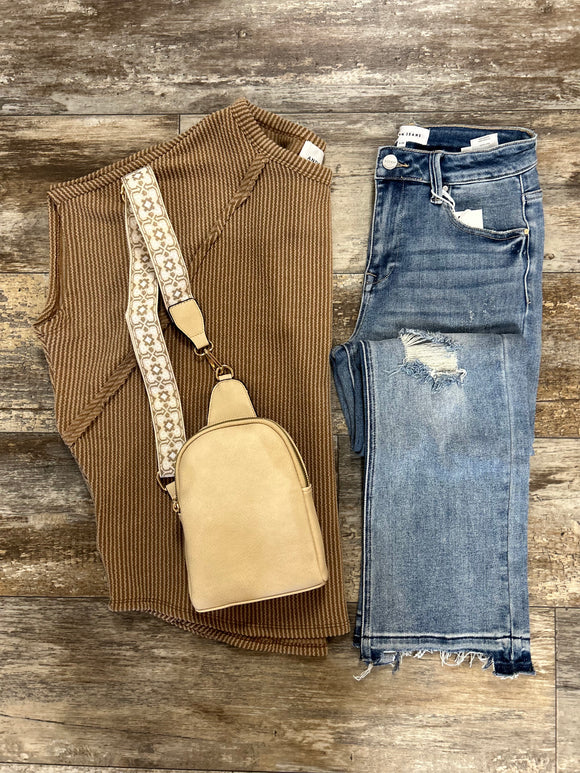 Madeline High Rise Distressed Straight