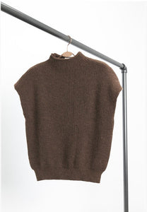 Sleeveless Mockneck Sweater Brown